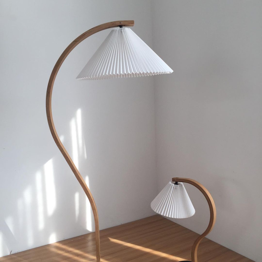 Arched Wood Reading Lamp with Fabric Shade 59 in Tall Modern Over-Sofa Light Natural Finish for Living Rooms Bedrooms Minimalist Standing La