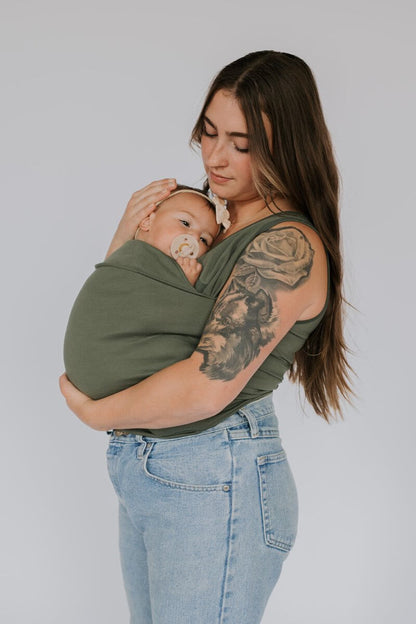 Baby Carrier Shirt for Parents – Hands-Free Kangaroo Care Tee with Nursing Access for Mom & Dad