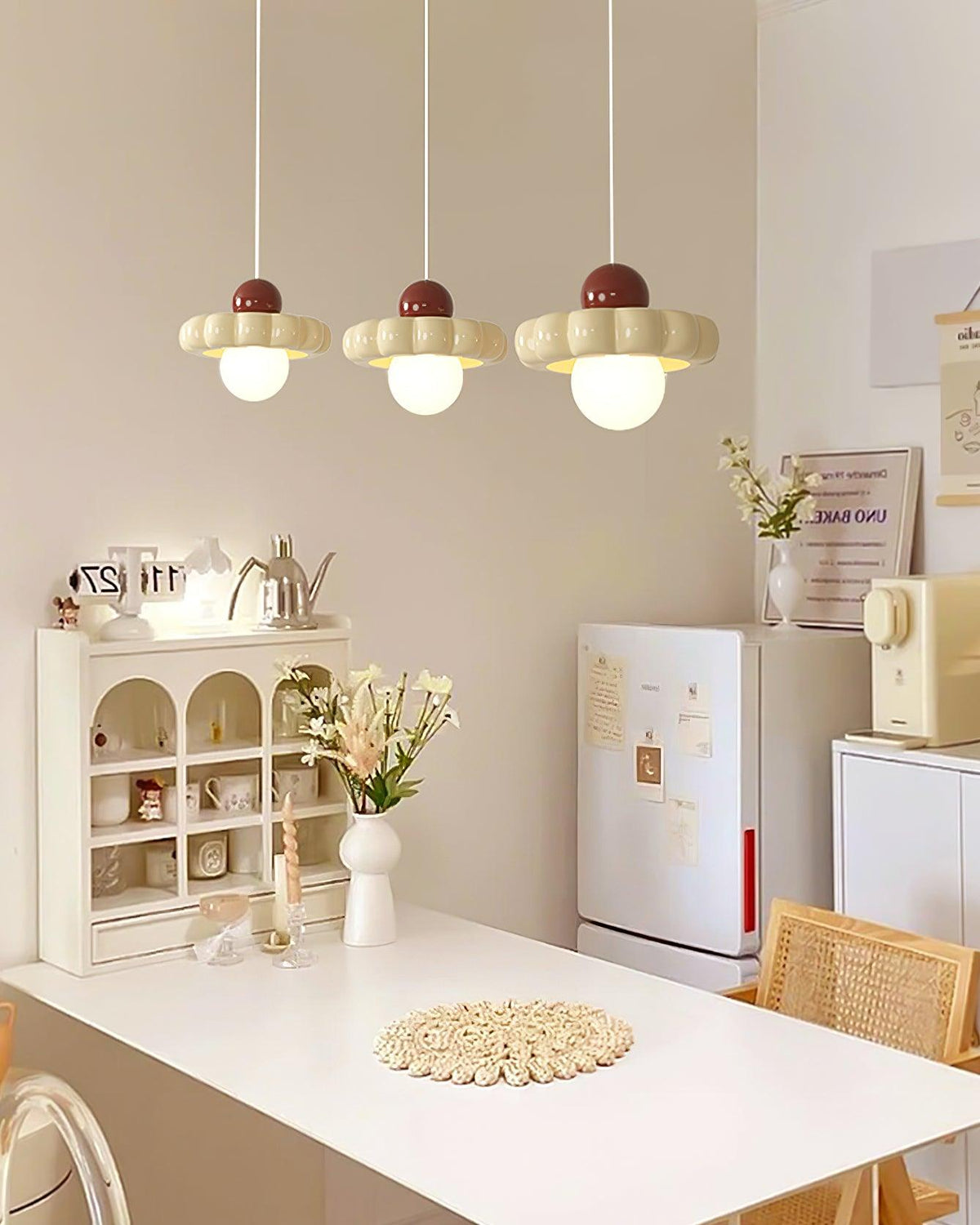 Lámpara colgante retro con pantalla curva – Lámpara de techo con casquillo G9 para comedor, cocina y dormitorio – Lámpara colgante moderna ajustable