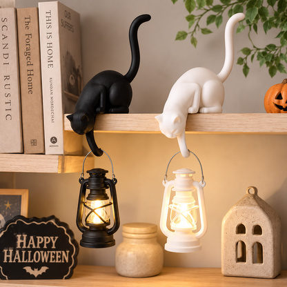 Curious Charlie™ – Cat Shelf Lamp