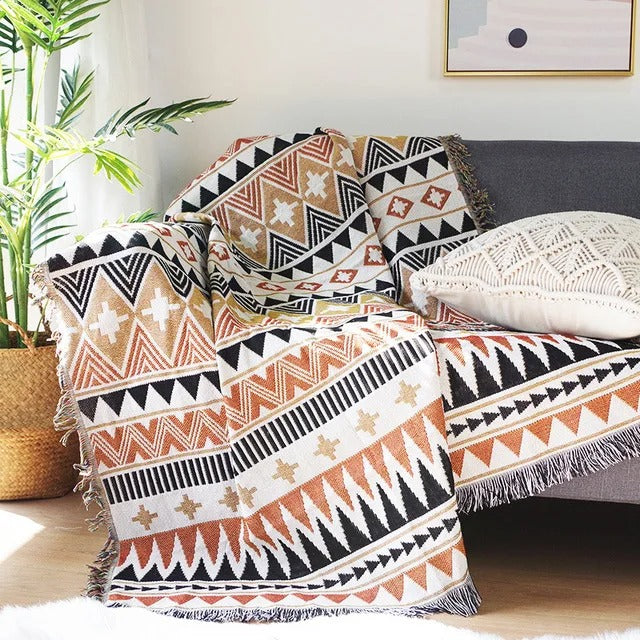 Manta tejida en jacquard de cuadros coloridos con flecos bohemios: un toque acogedor para el hogar