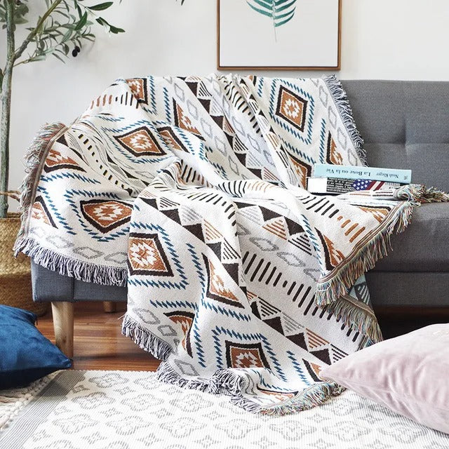 Manta tejida en jacquard de cuadros coloridos con flecos bohemios: un toque acogedor para el hogar