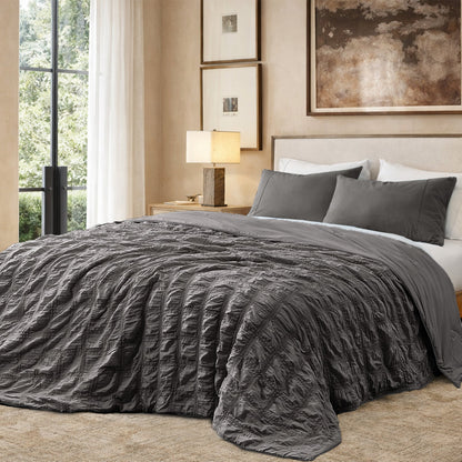 Comfort Collection | Cooling Comforter with Advanced Airflow | Lightweight Seersucker Design for Hot Sleepers