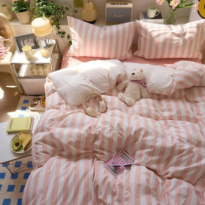 Cotton Crepe | Bedding Set with Breathable Comfort | Complete Quilt Set for Year-Round Use