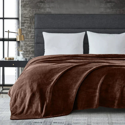 Cozy Fleece Blanket | Extra Soft Plush Material for Year-Round Comfort