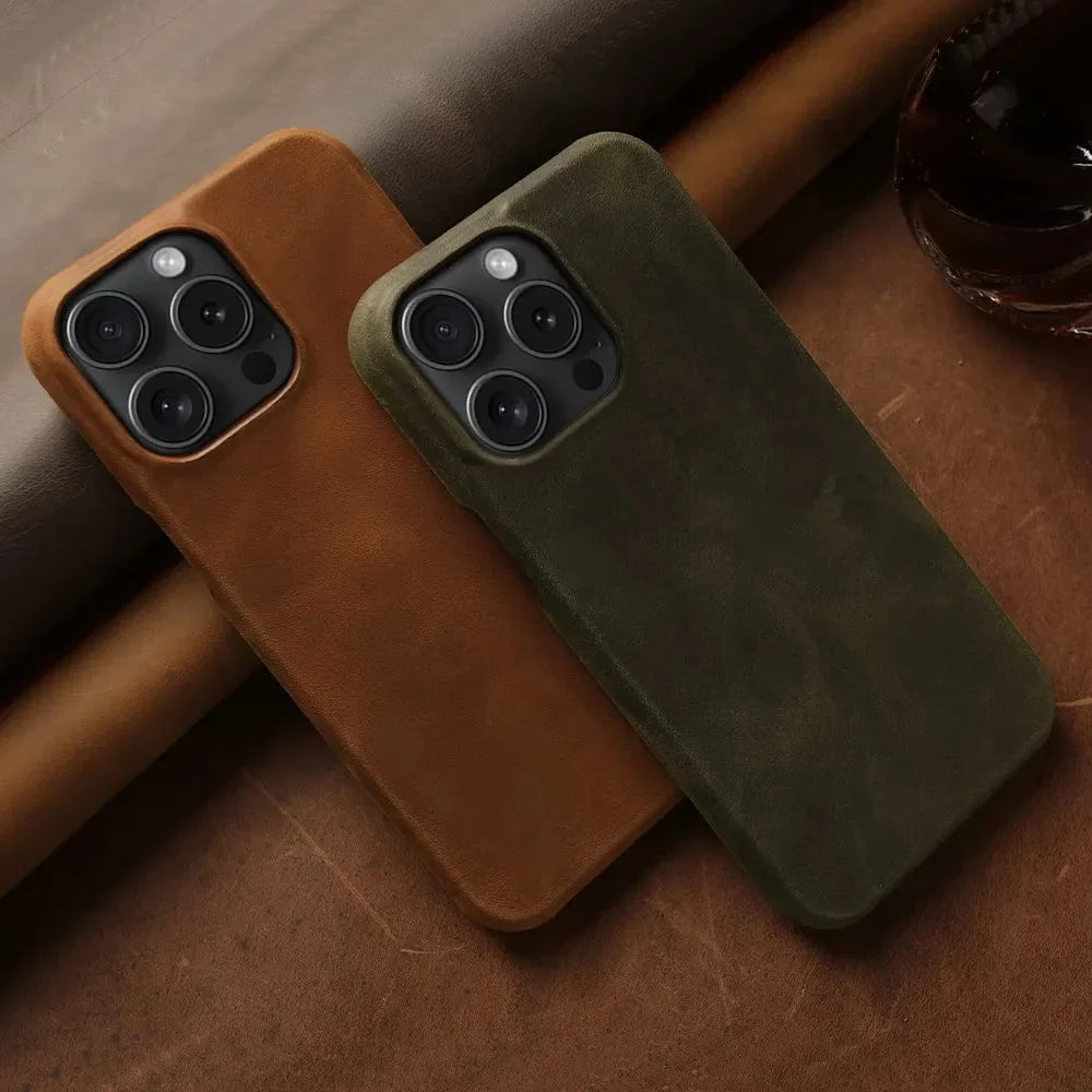 Genuine Leather MagSafe-Compatible iPhone Case – Wireless Charging Ready, Raised Edge Protection for Screen & Camera – iPhone 13-17