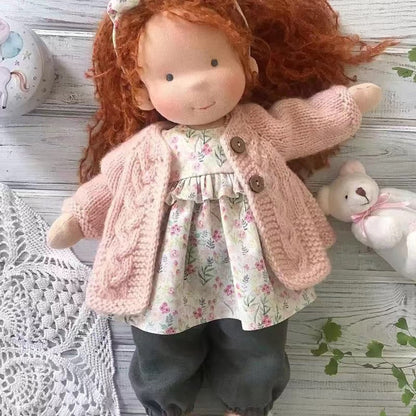 Juego creativo | Muñeca Waldorf artesanal en tela suave con cabello de mohair de primera calidad | Juguete único para aventuras imaginativas