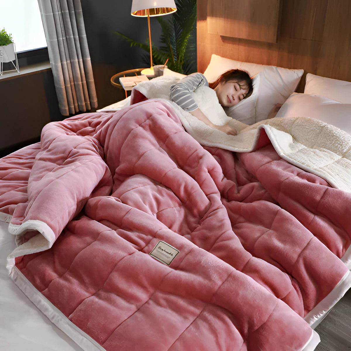 Ortekor CuddleLux | Weighted Blanket with Soft Sherpa-Fleece for Stress Relief
