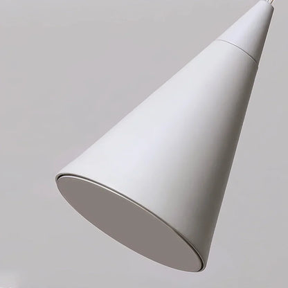 Lámpara de poste con barra de tensión LED cálida, altura ajustable de 11.5 pies, luz de columna vertical minimalista moderna para dormitorio, sala de estar, oficina en casa, ambiente