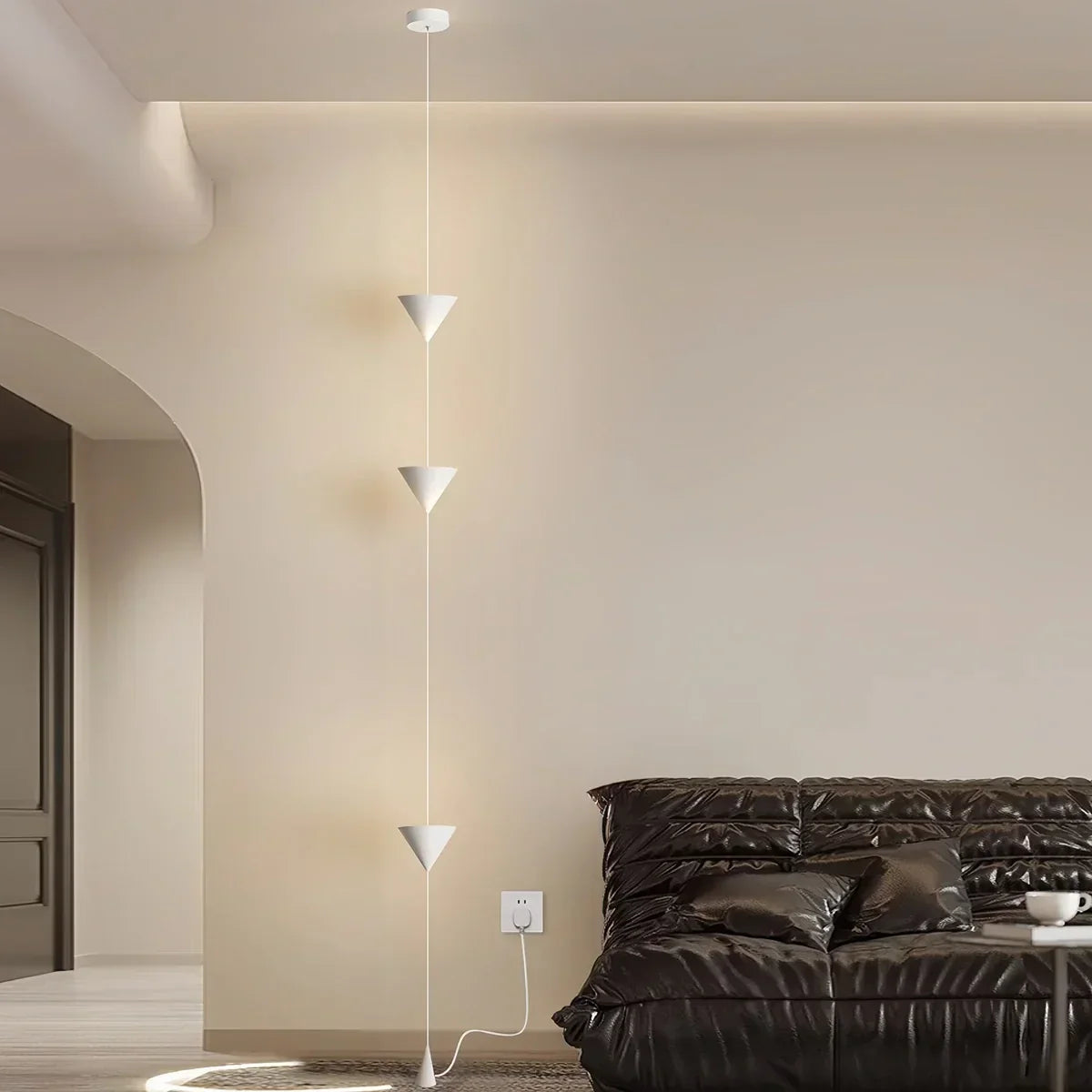 Lámpara de poste con barra de tensión LED cálida, altura ajustable de 11.5 pies, luz de columna vertical minimalista moderna para dormitorio, sala de estar, oficina en casa, ambiente