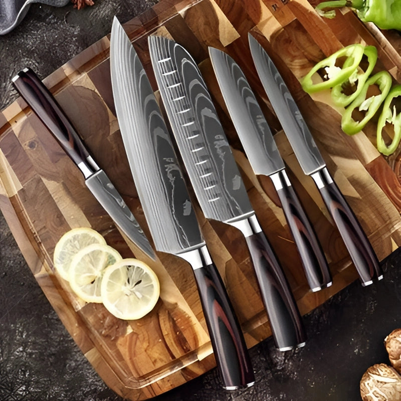 Juego de cuchillos de chef de acero de Damasco con mangos de madera ergonómicos | Hojas de precisión para un control culinario sin esfuerzo