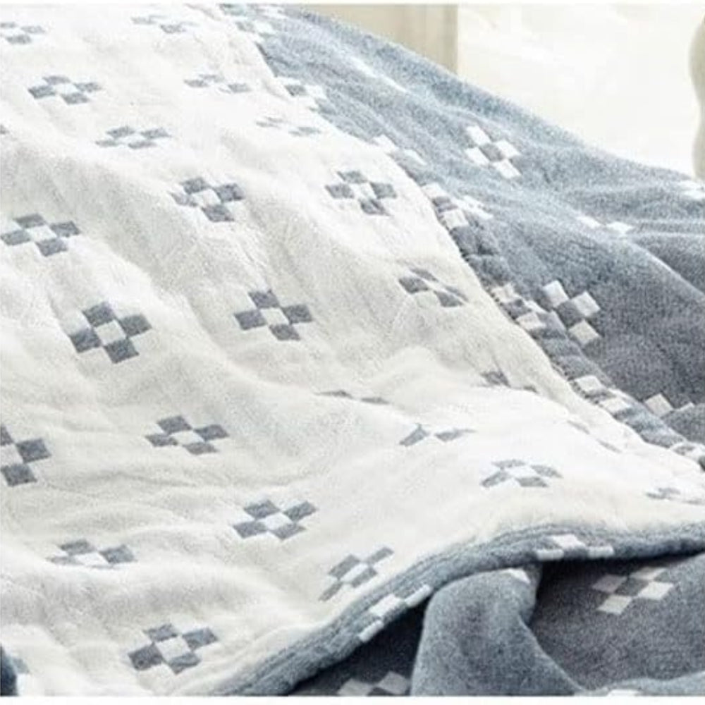 Triple-Layer Cotton Gauze Throw Blanket Lightweight Breathable Geometric Diamond Texture Year-Round Bedding for Twin Full Queen