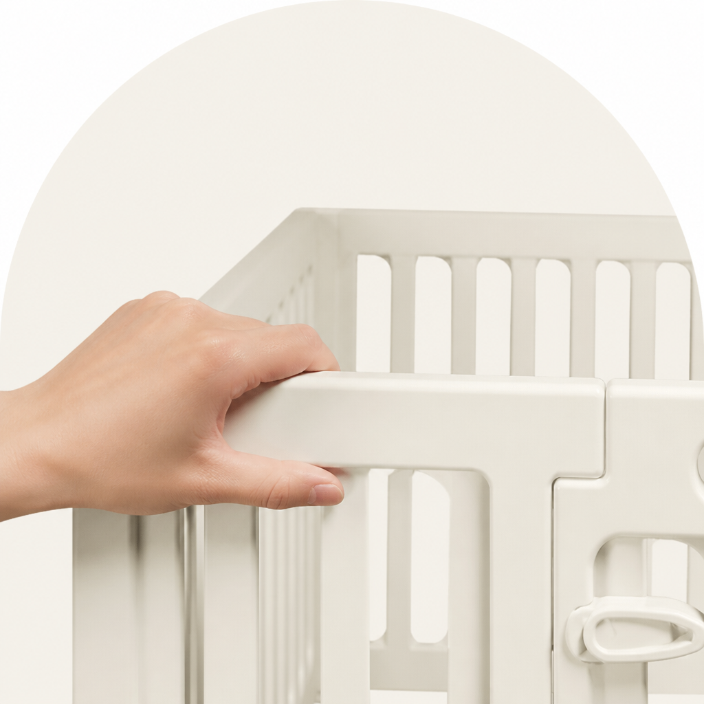 Ortekor HDPE Double-Suction & Secure-Buckle Indoor Playpen