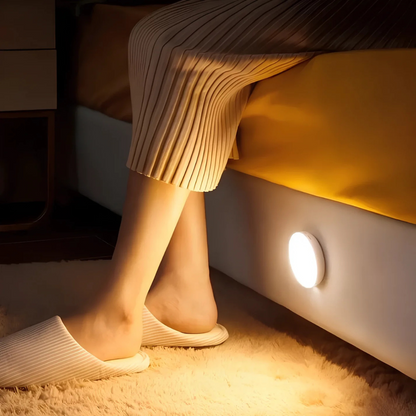 USB Rechargeable Motion-Activated LED Puck Light – Dimmable Cordless Sensor Lamp for Closets, Hallways & Stairs