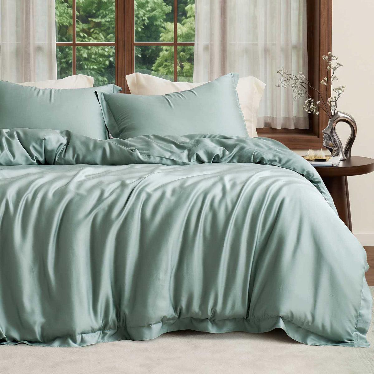 Eco-Friendly Tencel Duvet Cover Set with Cooling Technology | Lightweight & Moisture-Wicking for Comfortable Sleep