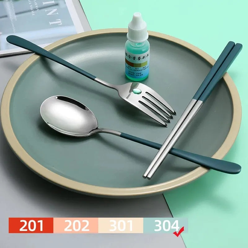 Eco-Friendly | Stainless Steel Cutlery Set with Portable Design | Durable Silverware for Everyday Dining