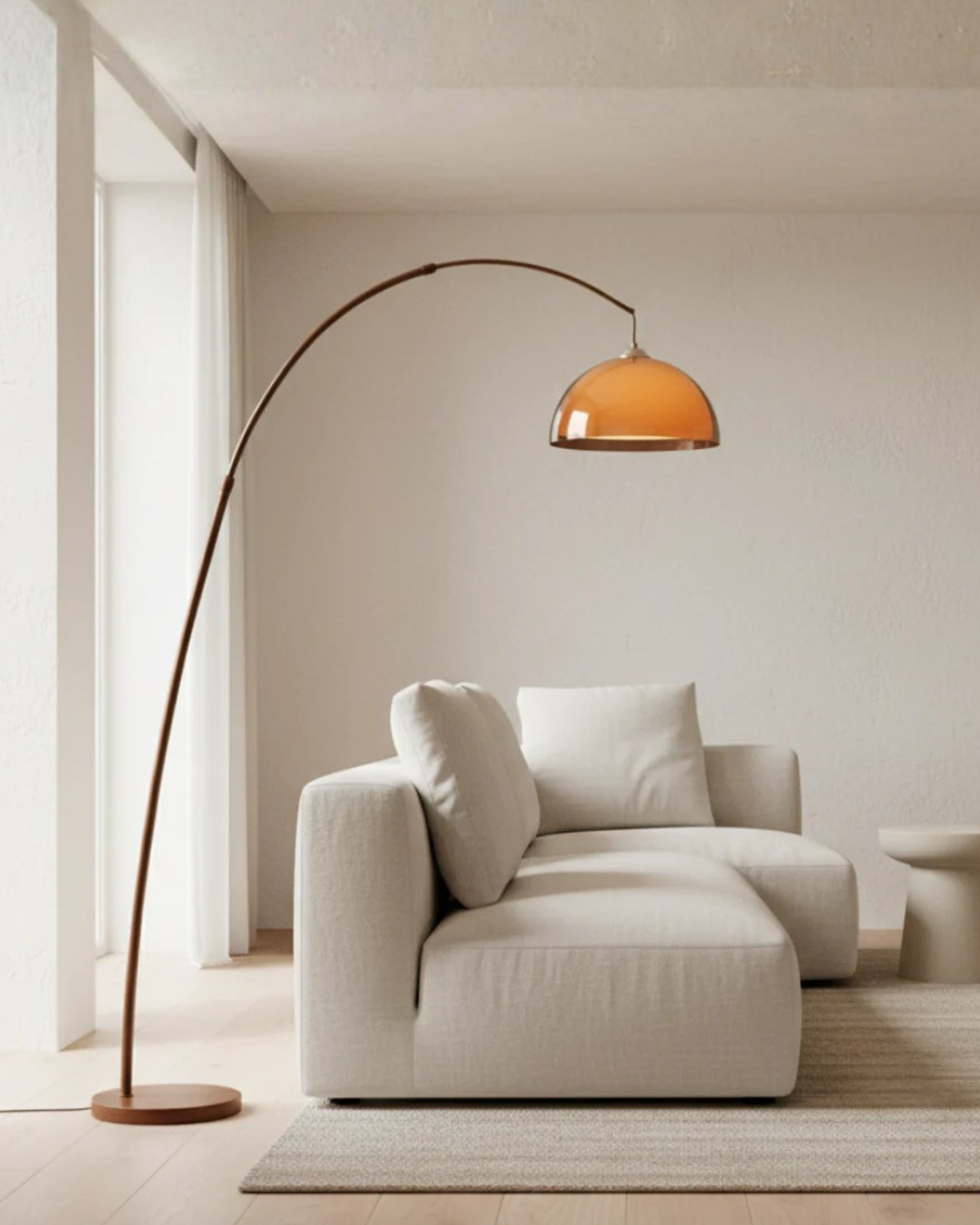 Lámpara de pie de arco elegante | Diseño moderno con pantalla de cúpula cálida para un ambiente acogedor