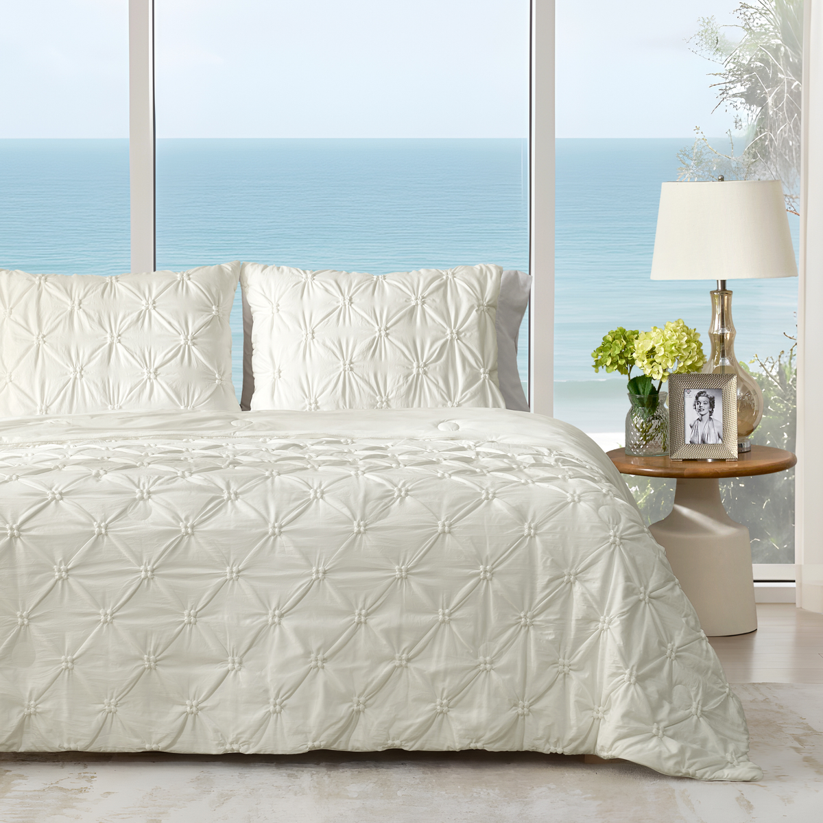 Elegant Pintuck Cooling Comforter | Breathable Lightweight Design for Hot Sleepers