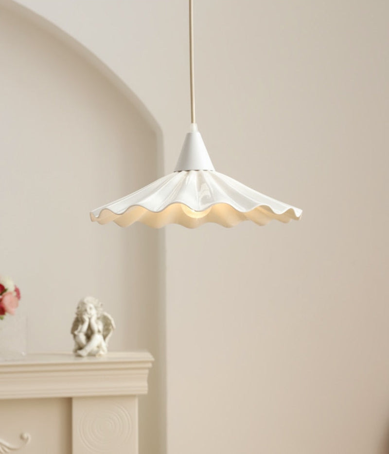 Elegant Pleated Flower Ceramic LED Pendant Light – White Glazed Finish