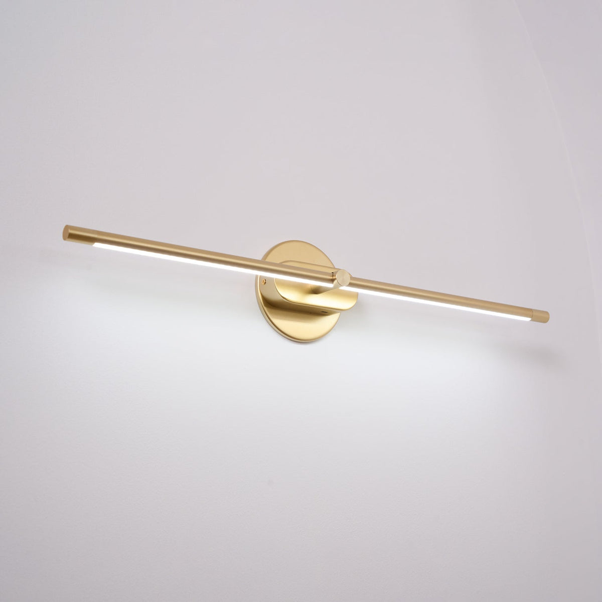Lámpara de pared lineal recargable inalámbrica con control táctil: aplique de tocador con batería alimentado por USB para espejo de baño, dormitorio y armario