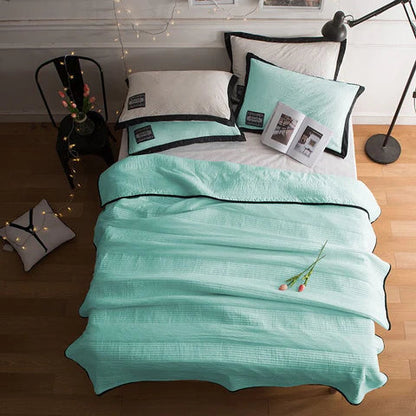 CoolBreeze | Cooling Blanket for Bed with Breathable Fabric | Lightweight Design for Hot Sleepers