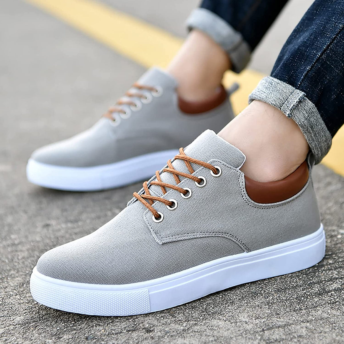 Canvas Sneakers for Men with Platform Sole – Casual Lace-Up Shoes for Work, Weekends & Everyday Wear