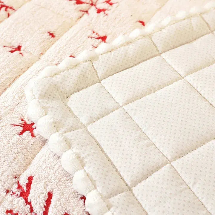 Ortekor Cozy Home | Funda para sofá con tejido grueso resistente a mascotas | Diseño festivo de copos de nieve para una comodidad durante todo el año