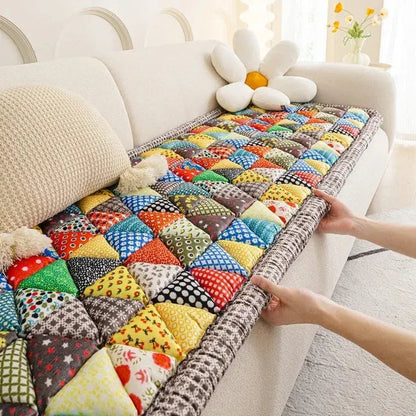 Floral Sofa Protector Cover for Couch – Thick Woven Throw Blanket with European Pattern for Living Room Furniture, 3-Seater Protection