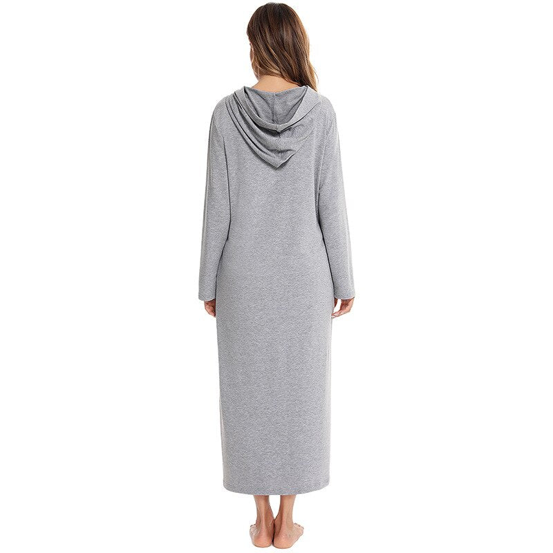 Zip-Front Hooded Bathrobe for Women – Soft Fleece Robe with Pockets & Full Zipper – Cozy Loungewear for Home, After Shower, Maternity