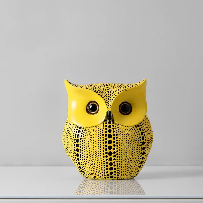 Hand-Painted Artistic Sculptures with Iconic Dot Design – Mico Ornament Collection