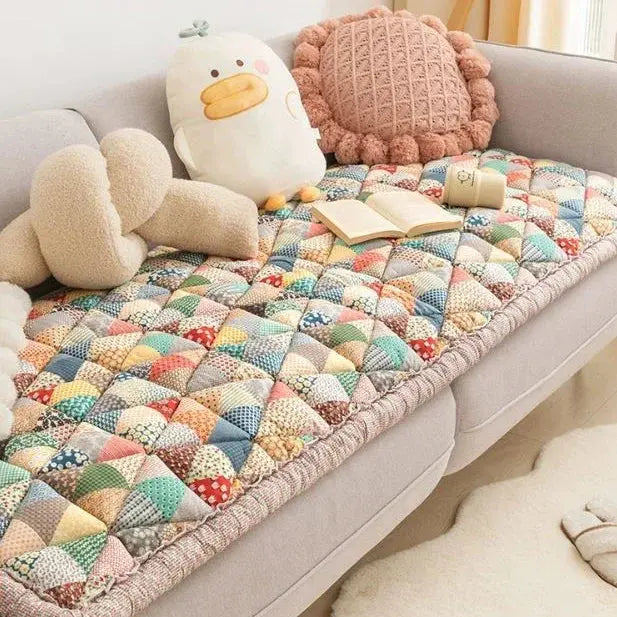Floral Pet Furniture Protector Pad – Soft Microfiber Fleece Cover for Couch, Chair & Bed – Machine Washable Mat for Cats & Dogs