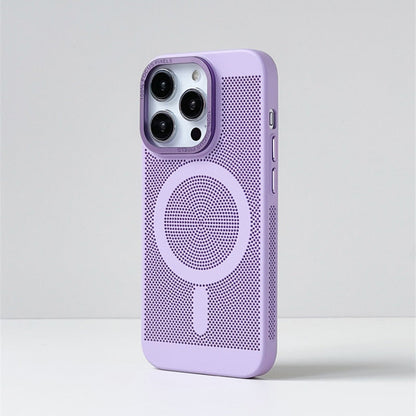 Cooling iPhone Case with MagSafe – Raised Edge Protection for Camera & Screen – Shock-Absorbing TPU Design for Daily Use