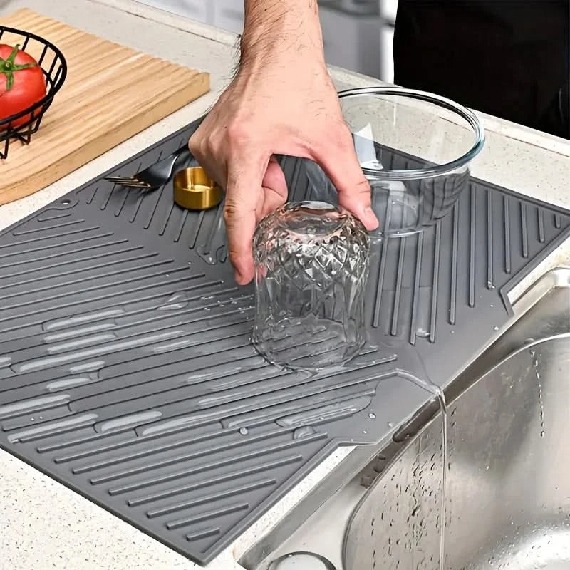 SMARTDRAIN – Silicone Kitchen Mat for Efficient Dish Drying