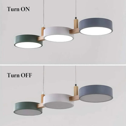 Lámpara de techo de triple pantalla para isla de cocina y comedor: luminaria de 30 pulgadas de materiales mixtos con cables ajustables y diseño de bajo perfil para