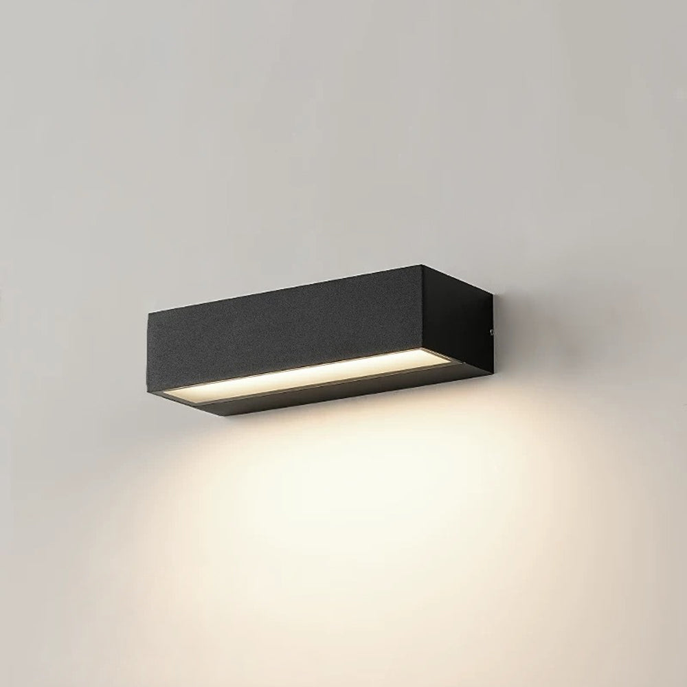 Outdoor LED Wall Sconce Die-Cast Aluminum Porch Light Black White 8-32 in Weatherproof Fixture for Balcony Entry Hallway Modern Exterior