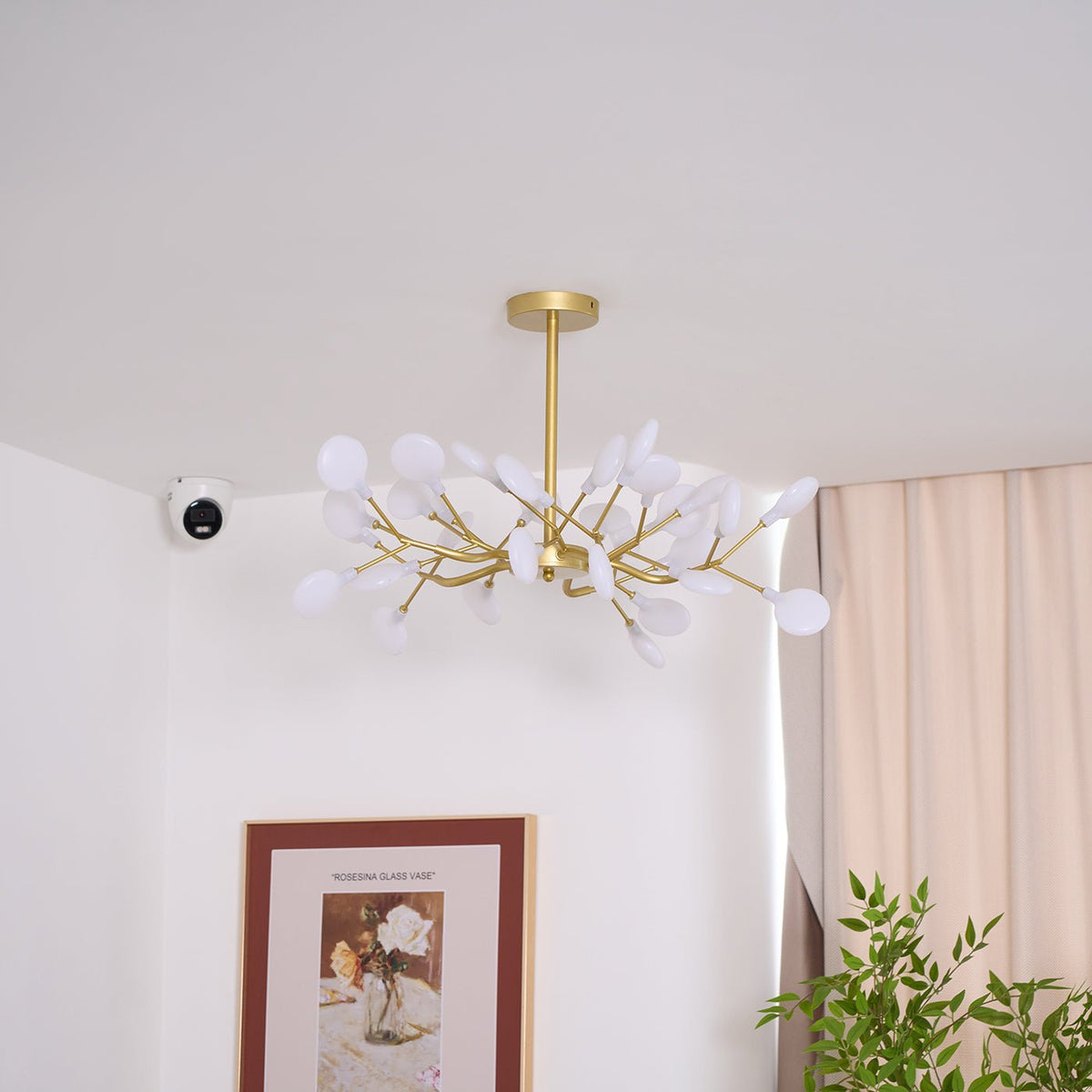 Lámpara de araña LED ramificada, dorada y acrílica, moderna lámpara de techo con varios brazos para comedor, sala de estar, dormitorio, iluminación ajustable