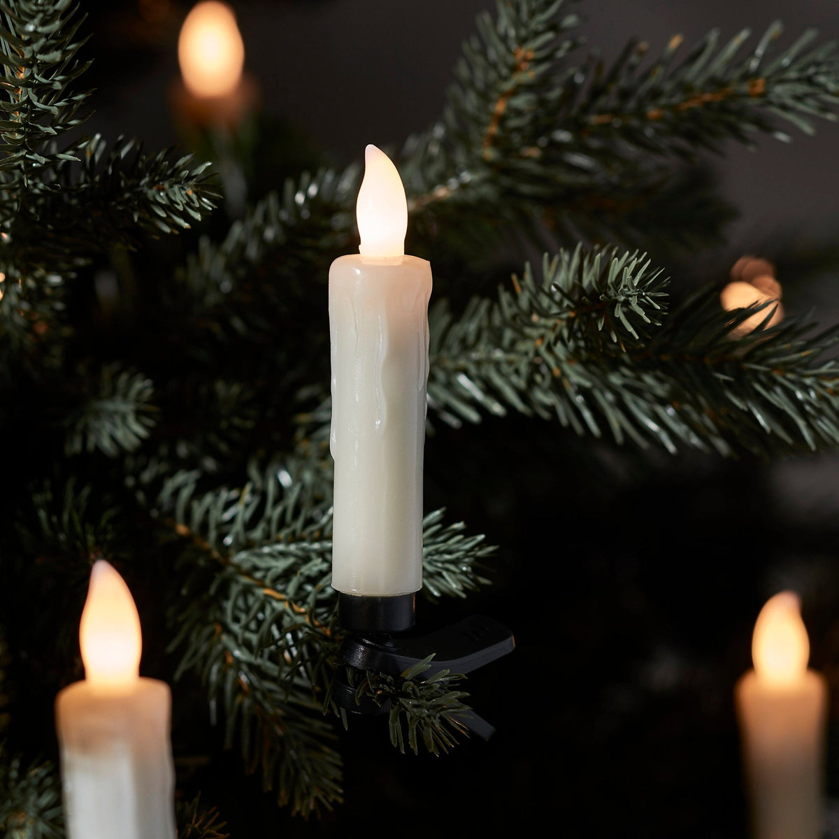 Wireless LED Christmas Tree Candles Set of 20 with Remote Control & Timer for Indoor Holiday Decor Flameless Candle Lights