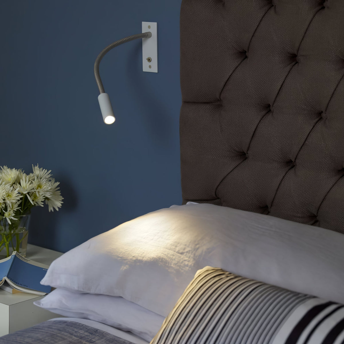 Flexible Gooseneck LED Reading Sconce 14 in Aluminum Indoor Wall Light for Bedroom Hallway Study Modern Task Lighting Push Button Switch