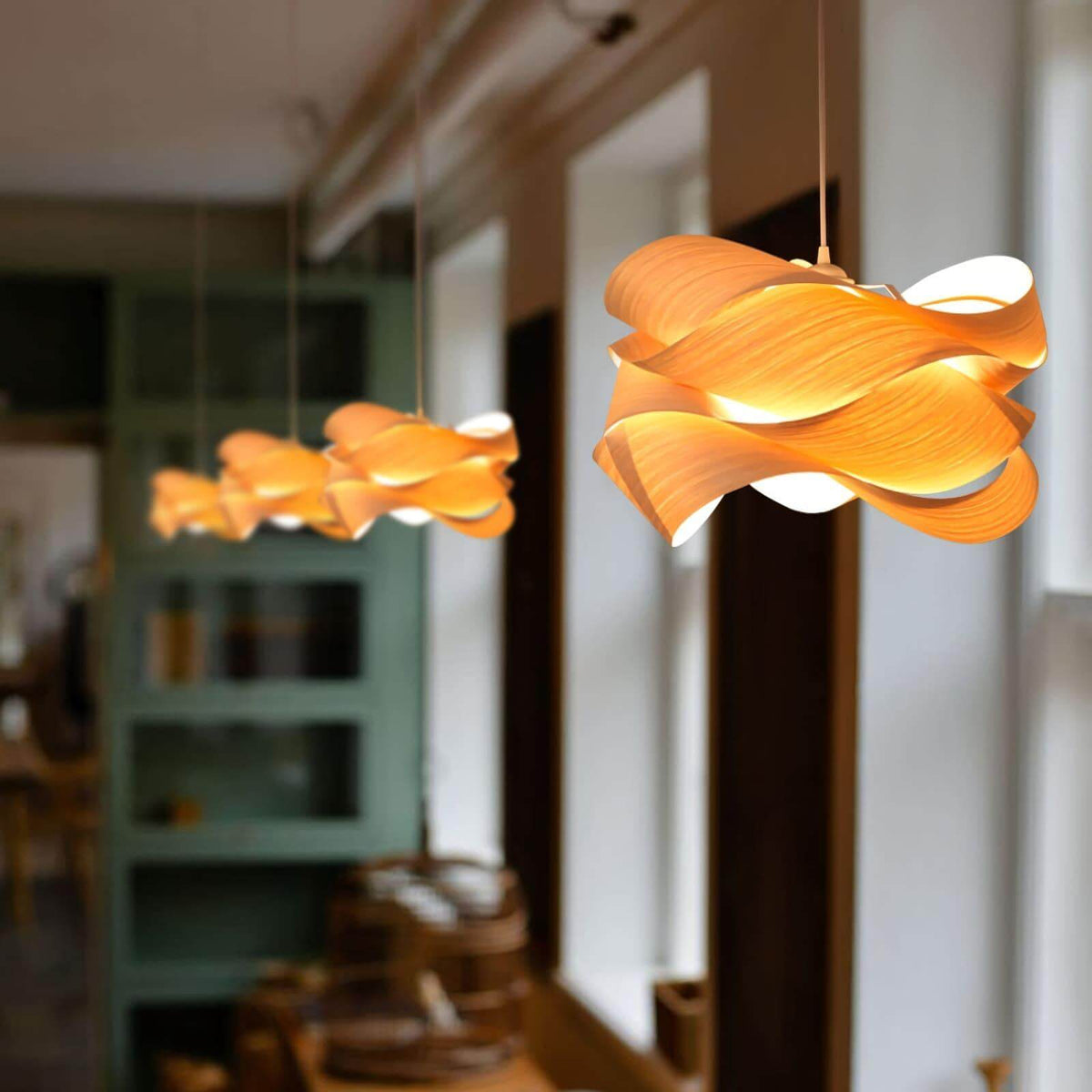 Lámpara de techo colgante con pantalla de veta de madera para isla de cocina, comedor y dormitorio, cable ajustable, lámpara de granja moderna, luz cálida, base E26