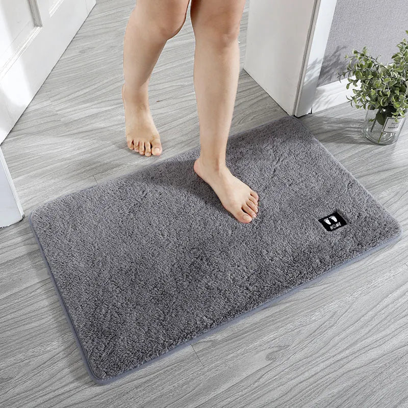 Liora Bath Mat - Thick Absorbent Non-Slip Stripe Design