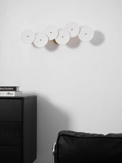 Ceramic Petal Wall Sconce – Floral LED Light with Gold Metal Accents for Hallway, Bedroom & Living Room Decor
