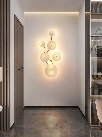 Ceramic Petal Wall Sconce – Floral LED Light with Gold Metal Accents for Hallway, Bedroom & Living Room Decor
