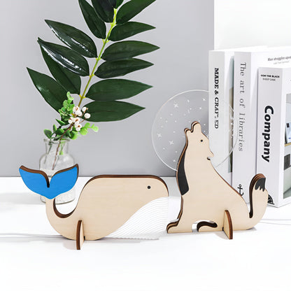 Lámpara de mesa LumoKids - Luz nocturna LED de madera, adorable diseño de animal para mesita de noche