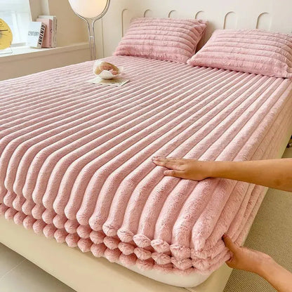 Ortekor Luxurious Faux Fur Bed Sheet | Deep Pocket Design for Ultimate Comfort