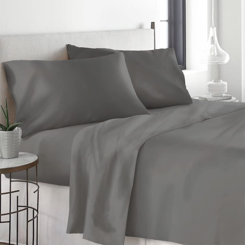 Luxurious Queen Bedding Set | Cooling Polyester Fabric for Ultimate Comfort | 4-Piece Collection for Relaxed Sleep