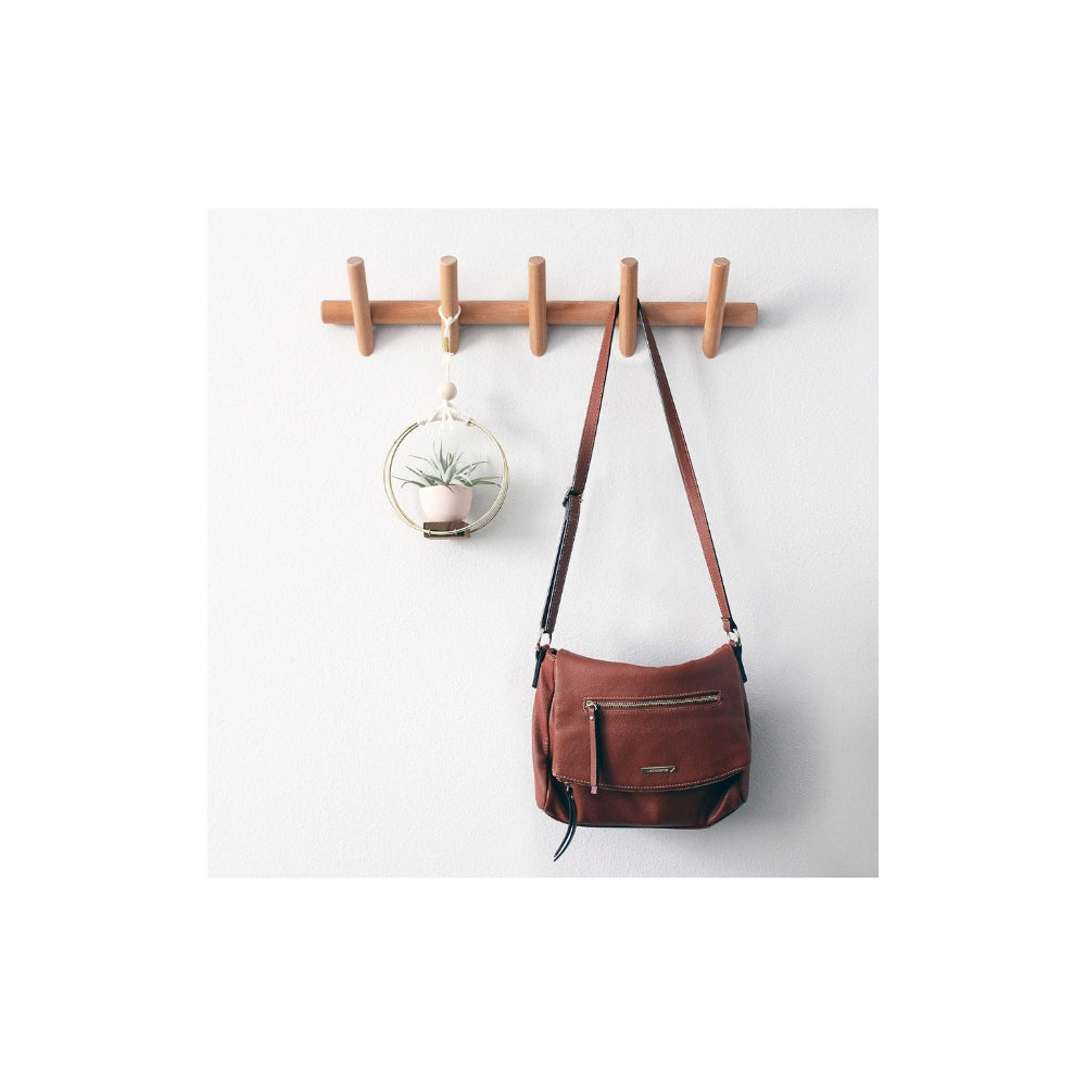 Organizador de pared Maven: Almacenamiento de madera para pared con ganchos para abrigos