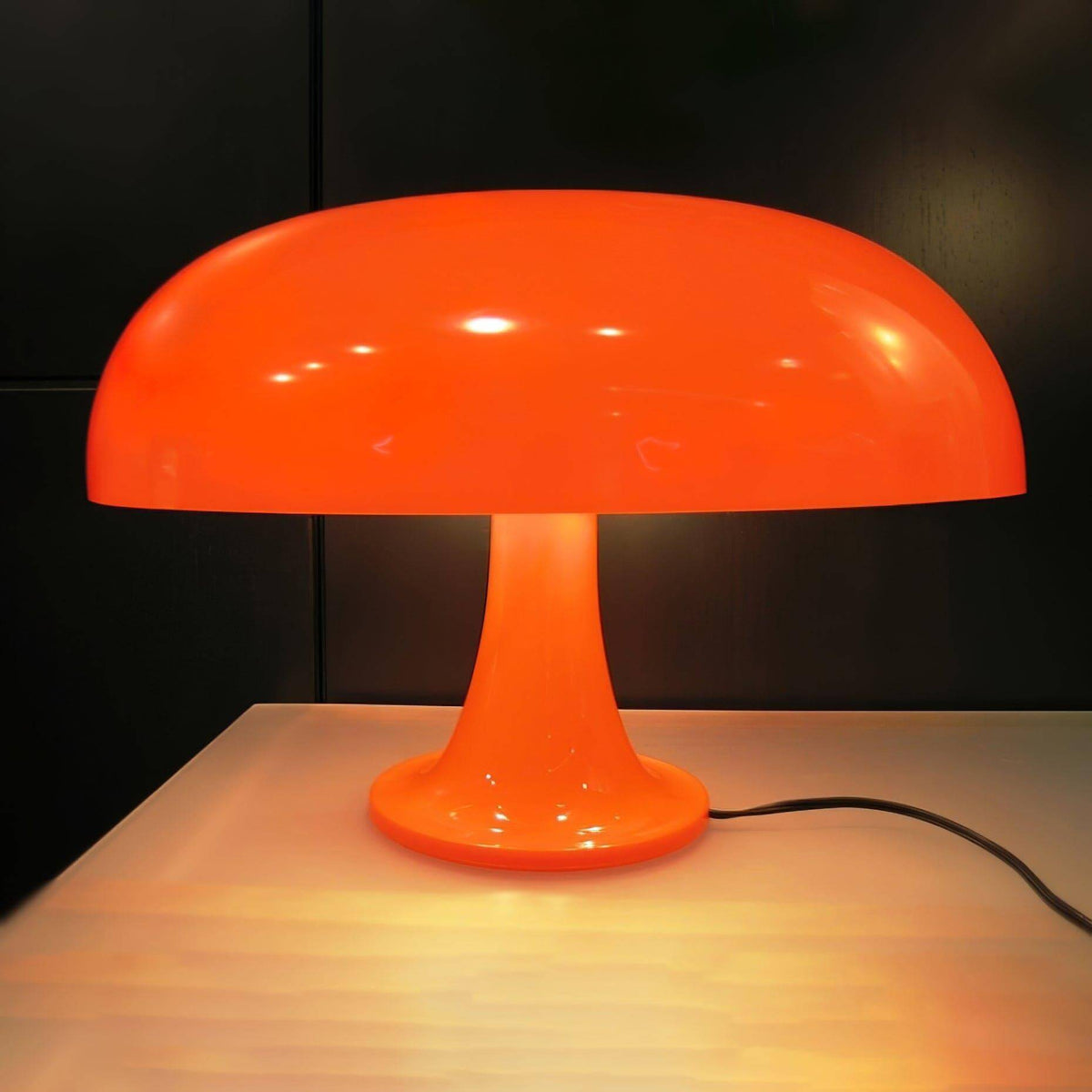 Mushroom Desk Lamp with Curved Metal Shade for Bedroom Nightstand Office Reading Study Ambient Lighting E14 Socket 40W Max 12.6 in Tall Mode