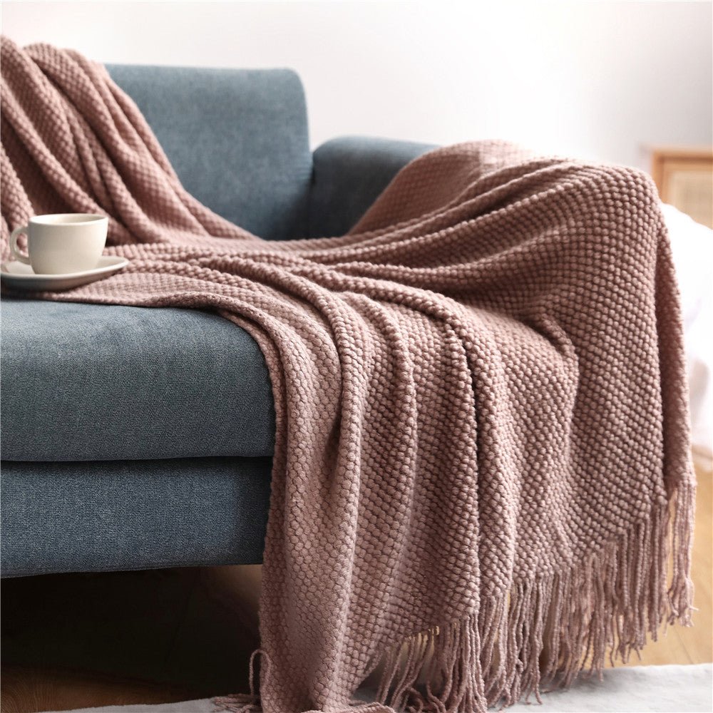 Nordic Collection | Knitted Blanket with Luxurious Softness | Versatile Throw for All Seasons