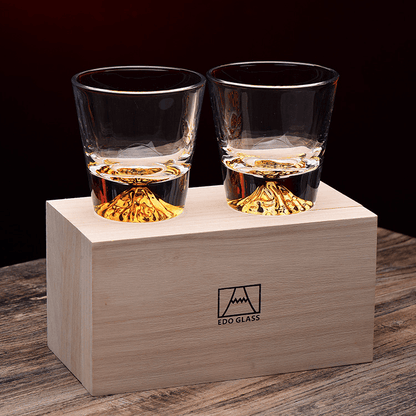 Mountain-Carved Rocks Glass with Wooden Gift Box – Handcut Crystal Tumbler for Spirits & Cocktails