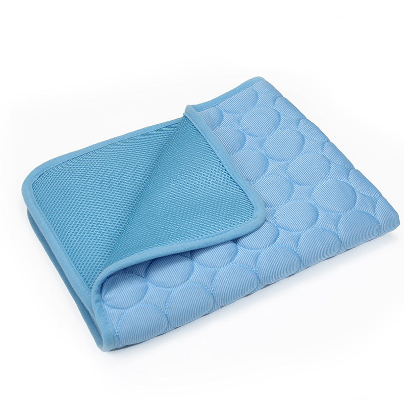 Pet Comfort | Dog Cooling Mat with Self-Cooling Technology | Ideal for Hot Weather Relief